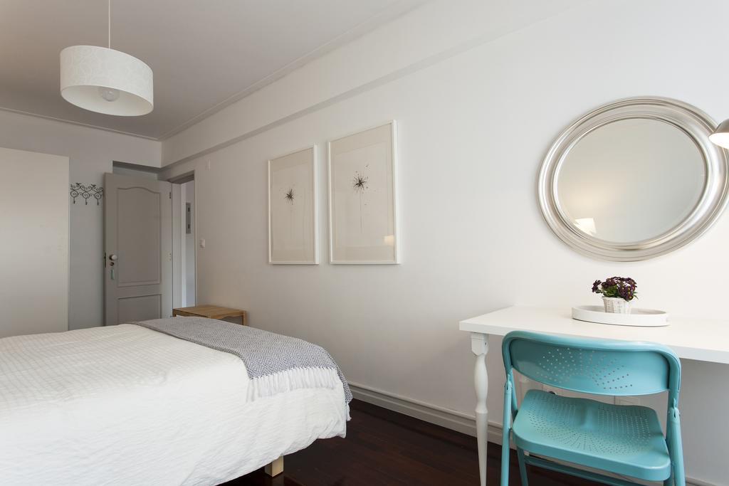 ליסבון Joivy Superb 1-Bed Apt With Workspace And Terrace, Close To Avenida Da Liberdade מראה חיצוני תמונה